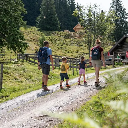 Sommerbichl Embach